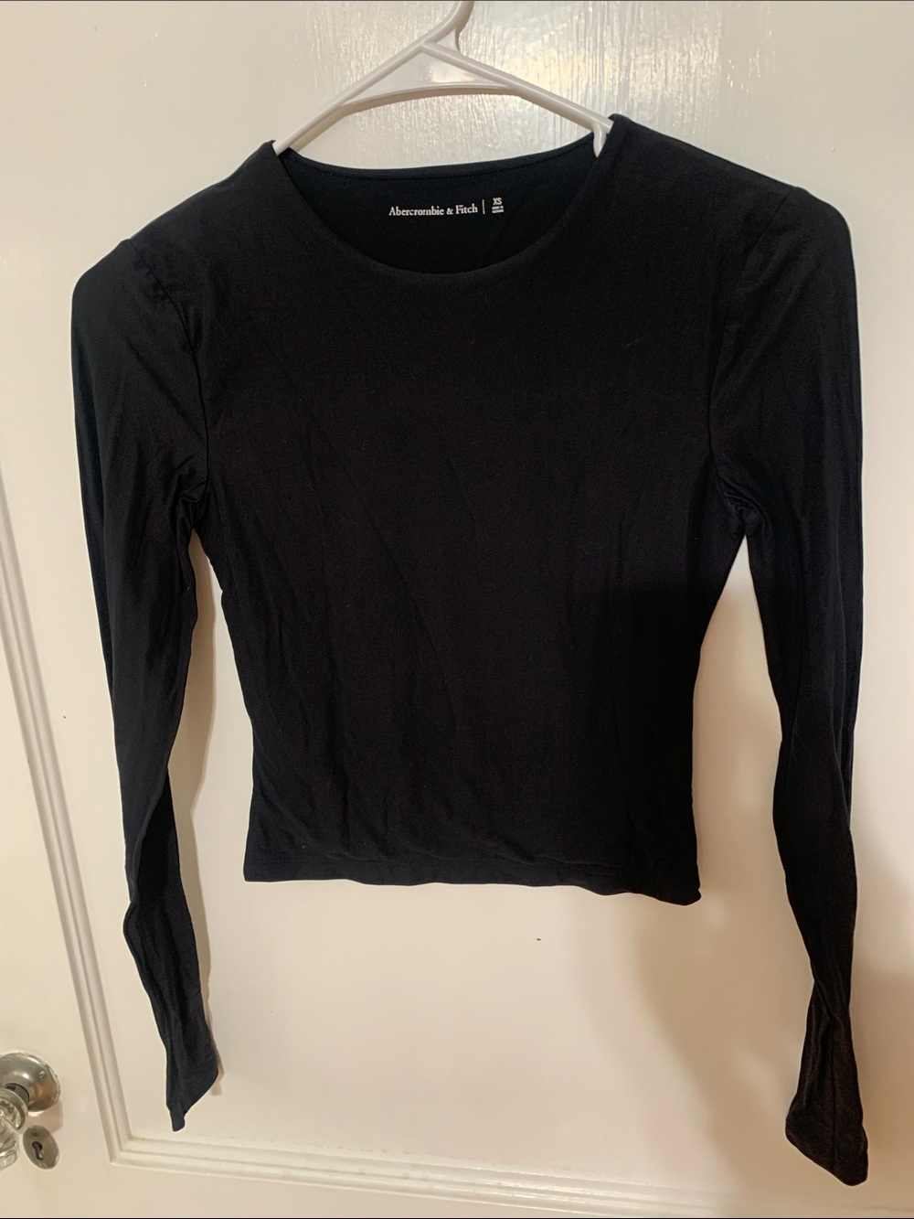 Abercrombie & Fitch Black Long Sleeve Crewneck Tee